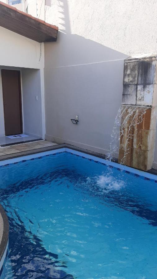 Casa Em Natal Cond. Fechado Com Piscina-03 Suites Eksteriør billede